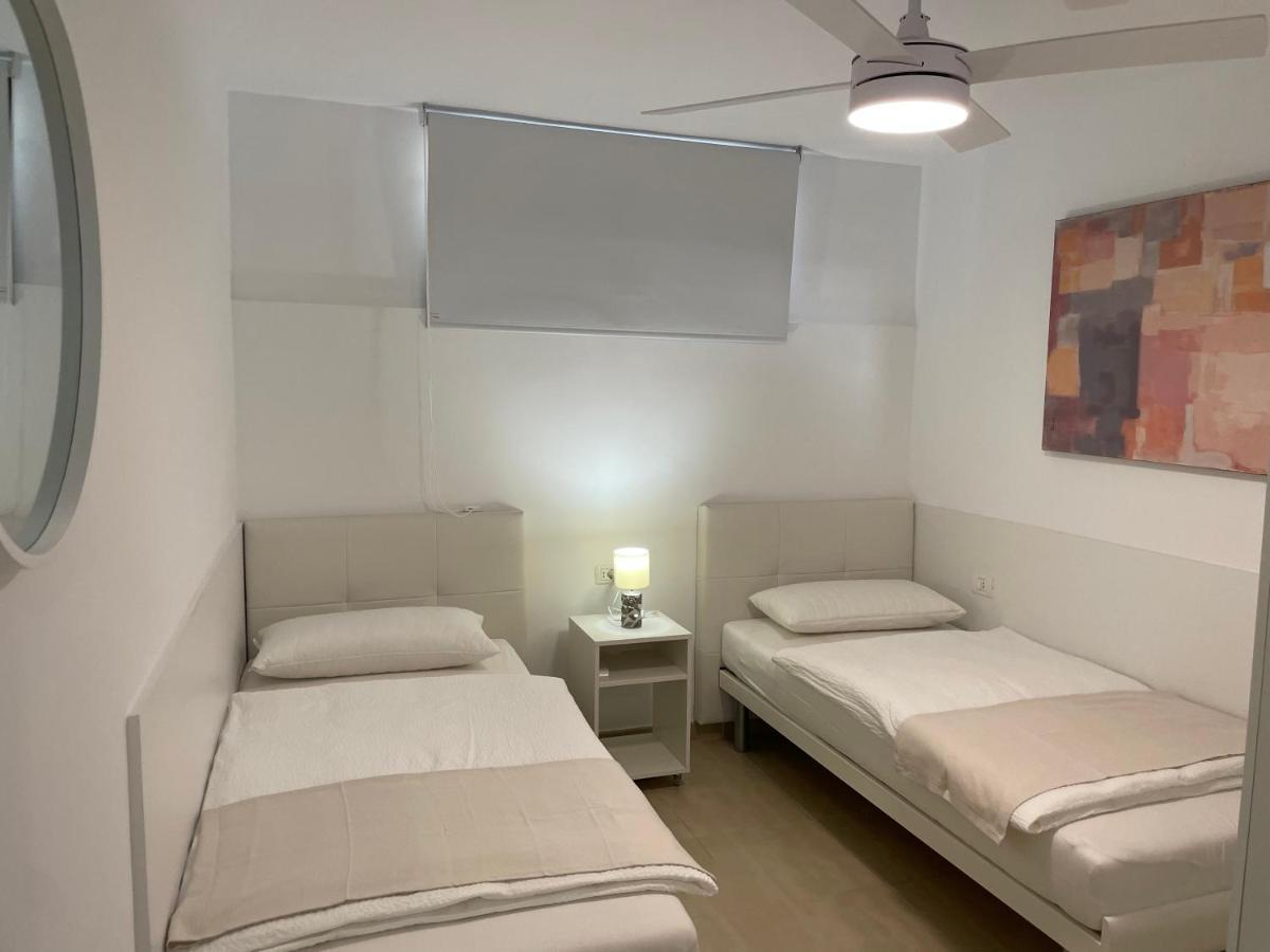 Achacay Sunset Apartment Los Cristianos  Exterior foto